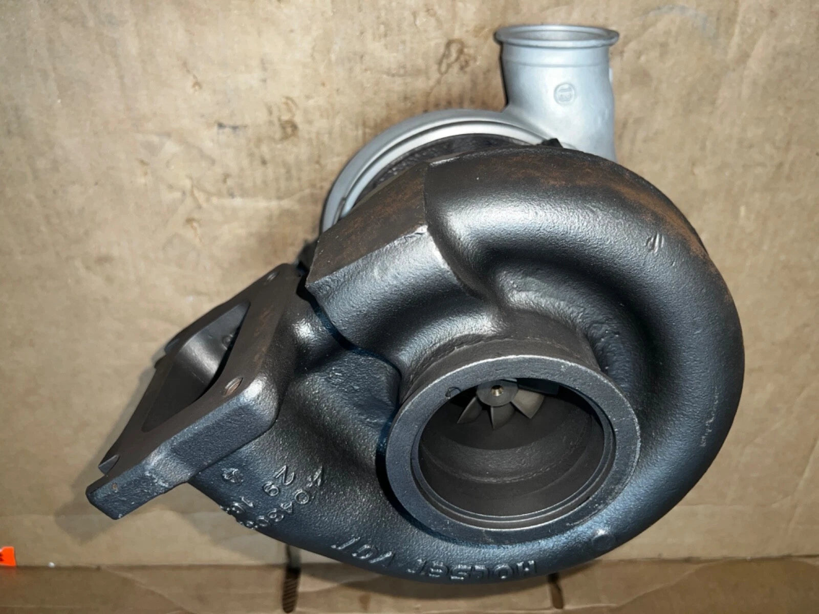 Holset HE400VG Rebuilt Turbo for Volvo / Mack (3791465 / 22215685)