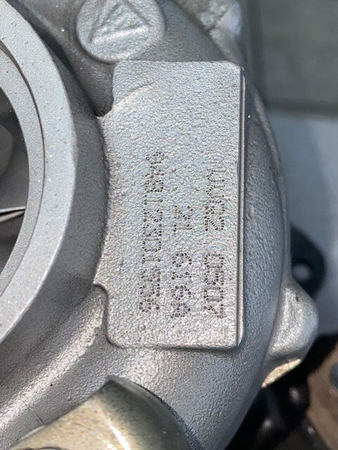 OEM IHI Right-Side Turbocharger for Porsche Cayenne 4.5L Twin Turbo