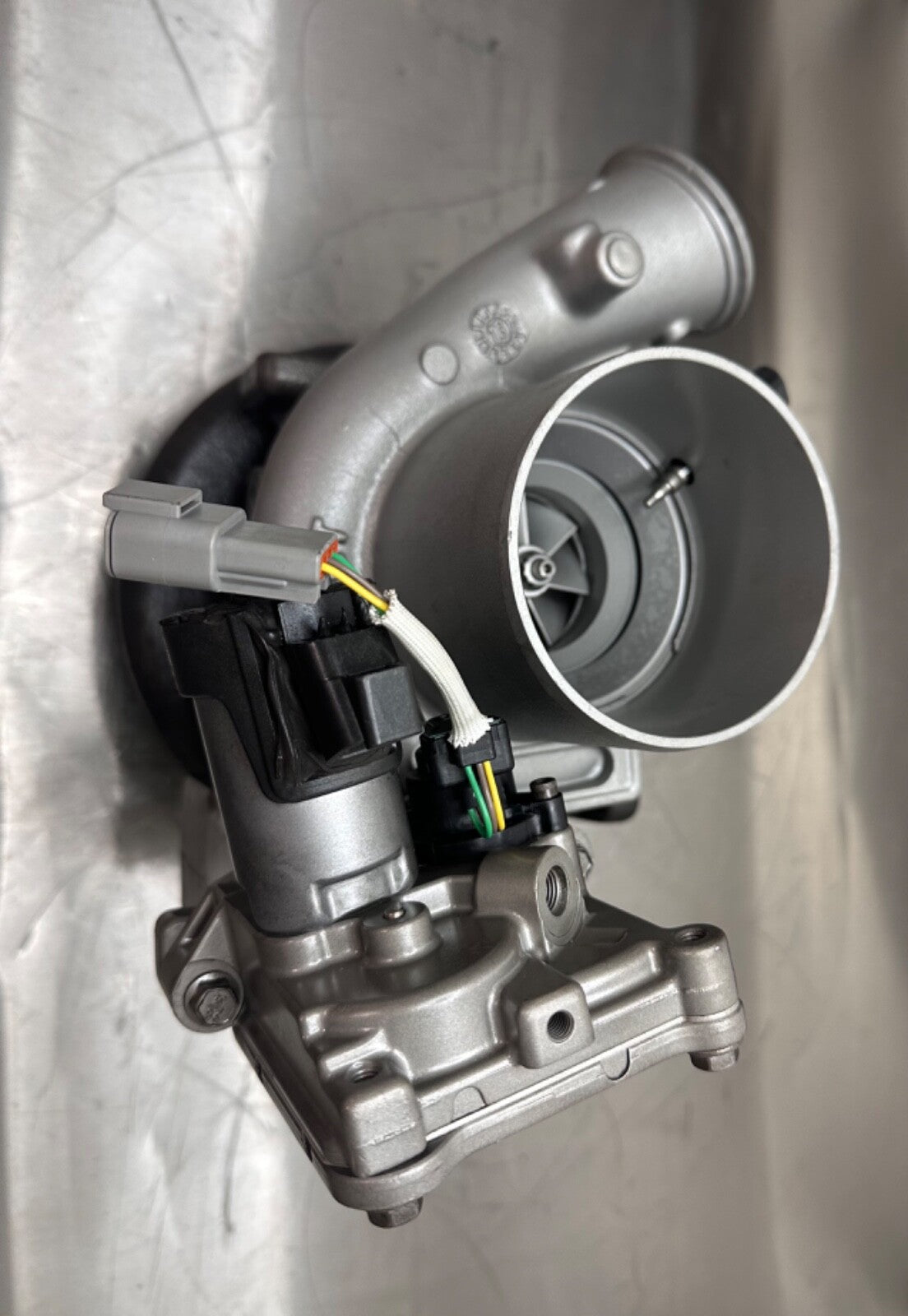 Holset Cummins HE341VE Turbocharger 4955165RX VGT Remanufactured