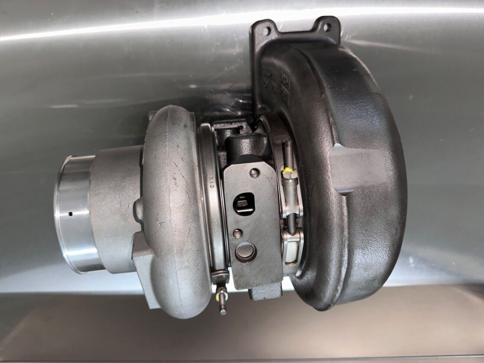 Paccar Holset OEM Turbo HE400VG VGT MX13 EPA 2021 – Mic Turbo