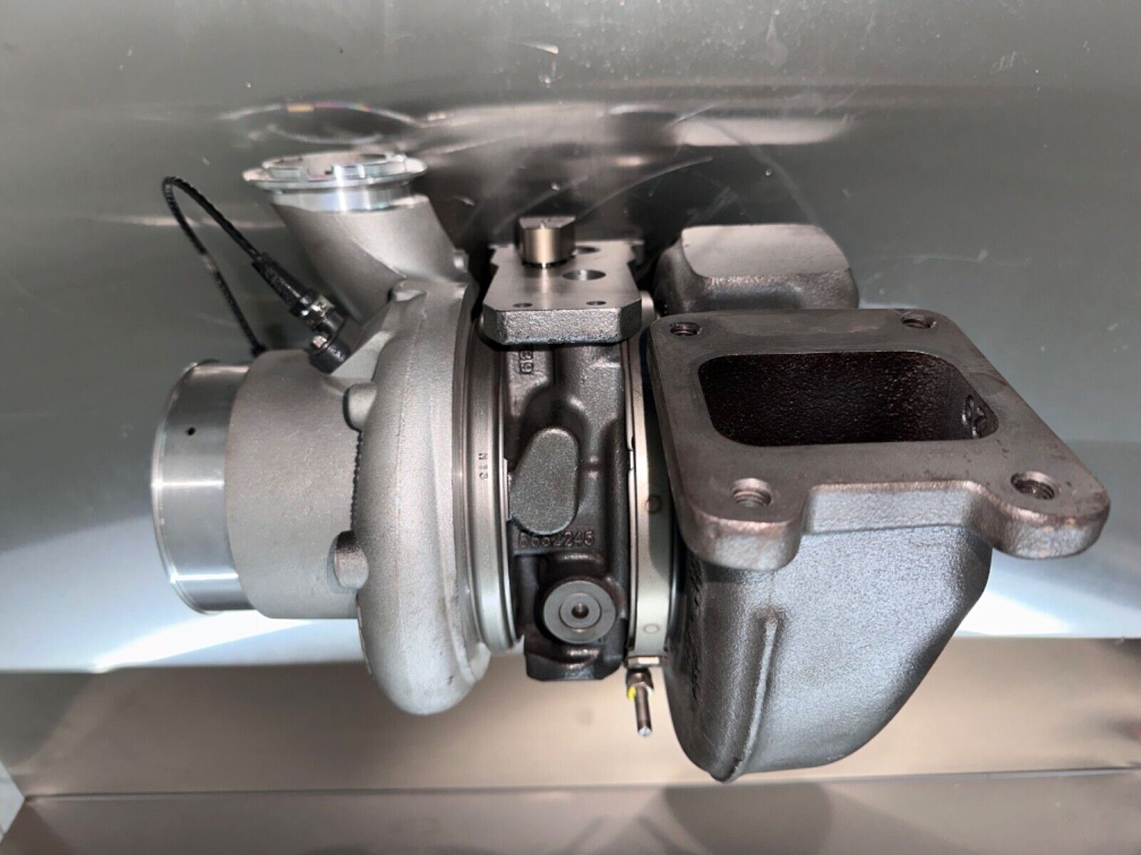 Paccar Holset OEM Turbo HE400VG VGT MX13 EPA 2021 - Mic Turbo