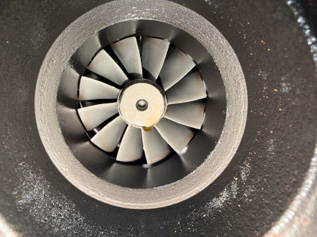 Genuine Holset HX40M Turbo Marine Cummins 6BT 6BTAM Turbocharger